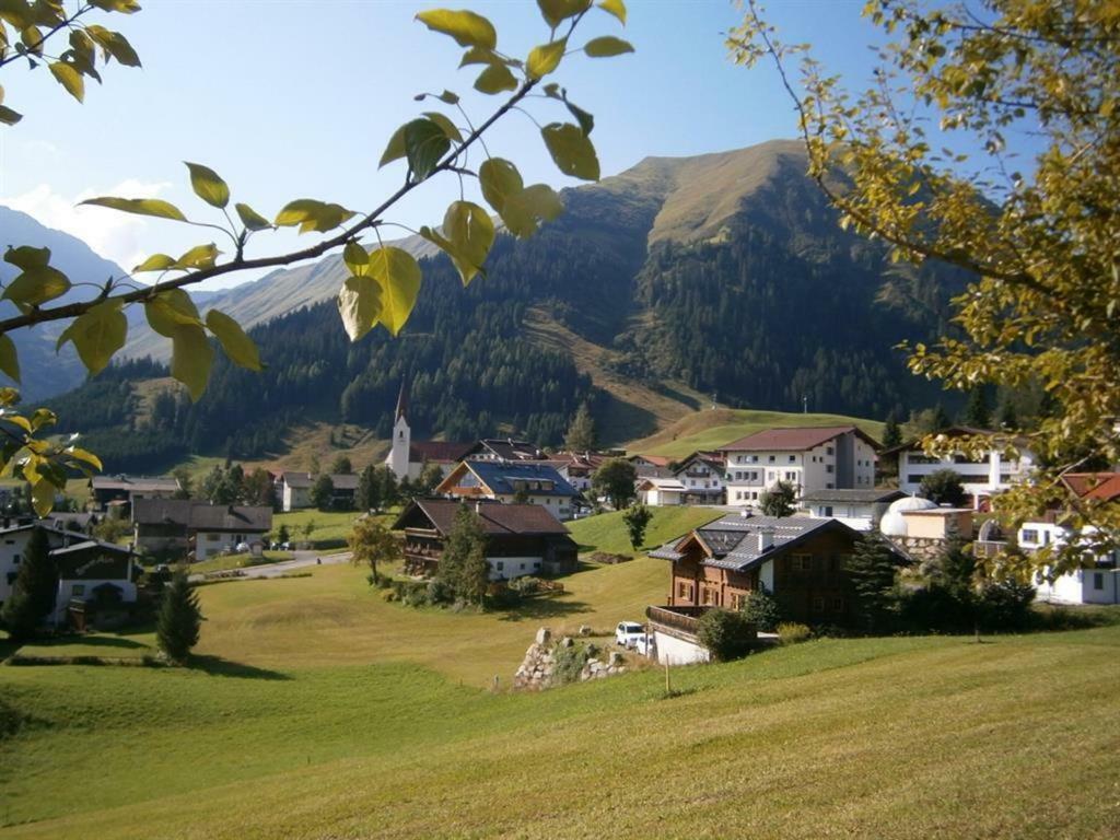 Appartement Tanneck Garni à Berwang Extérieur photo
